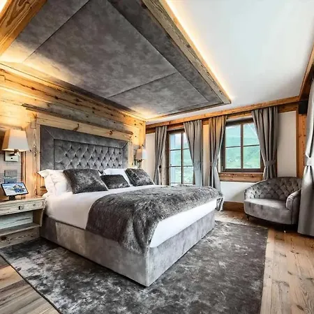 Contact Us At What App - 0041-798-079-427 To Book!! - Luxury Ski Chalet In Cervinia - Private Pool-spa *